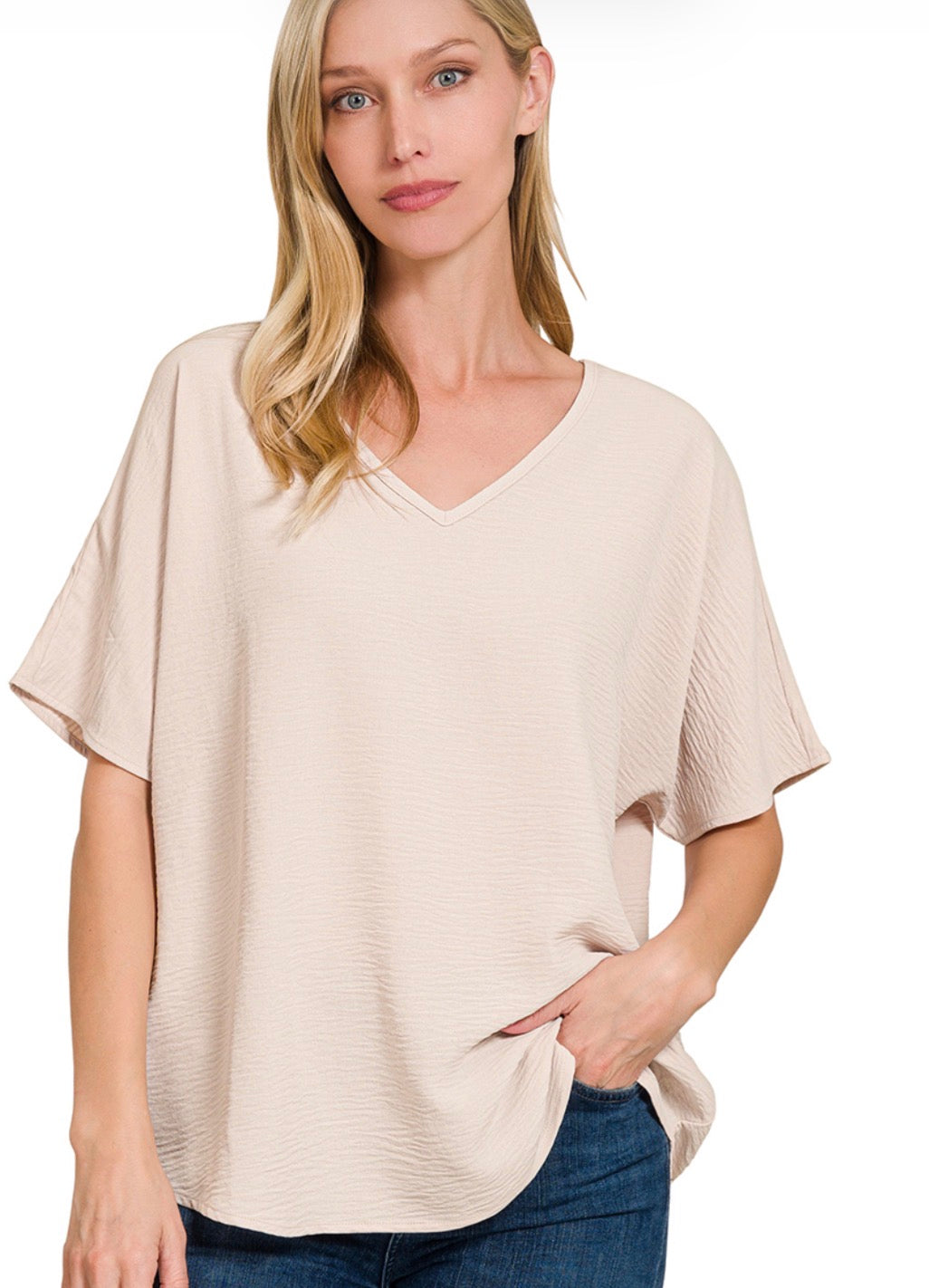 WOVEN AIRFLOW V-NECK SHORT SLEEVE TOP