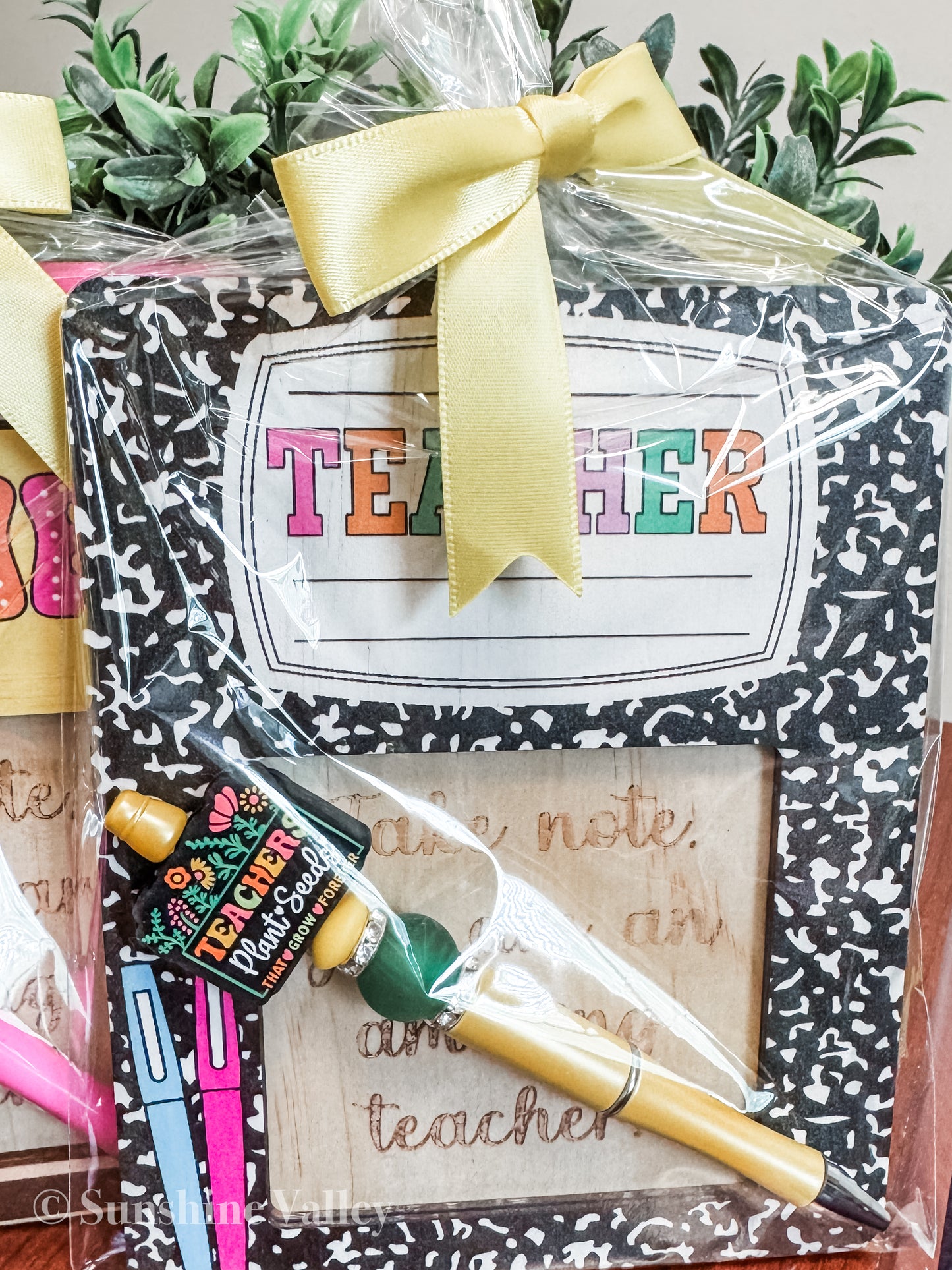 Teacher Note Holder