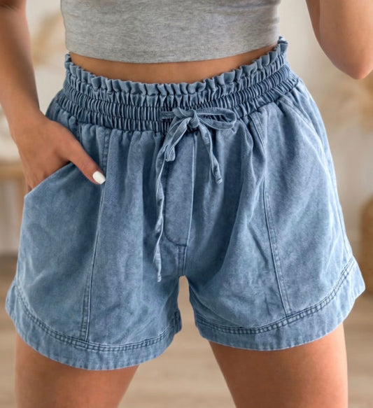 Smocked Elastic Denim Short
