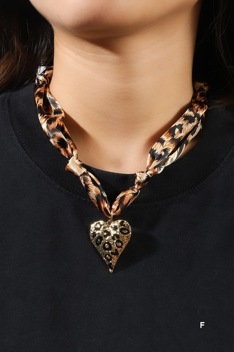 HANDMADE SCARF NECKLACE