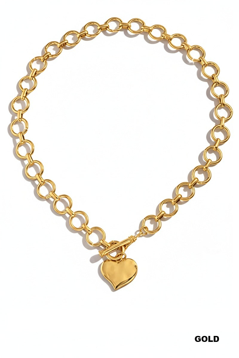 HAMMERED HEART TOGGLE NECKLACE