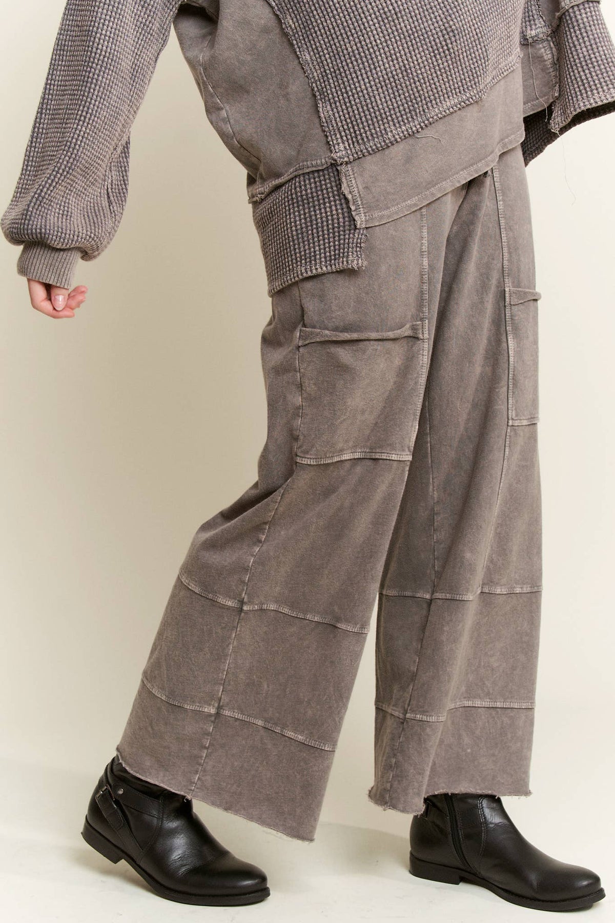 Easy Days Curvy Mineral Wash Pants 🤎
